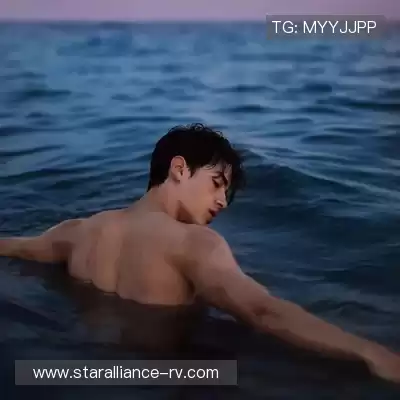 束鹏存